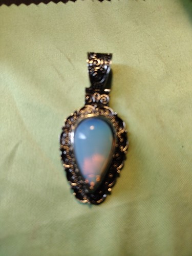 Intriguit opal anhänger - opal,