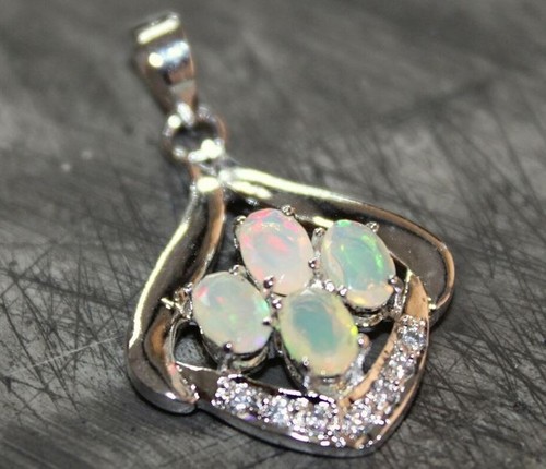 Ethiopischer opal anhänger - ethiopischer,