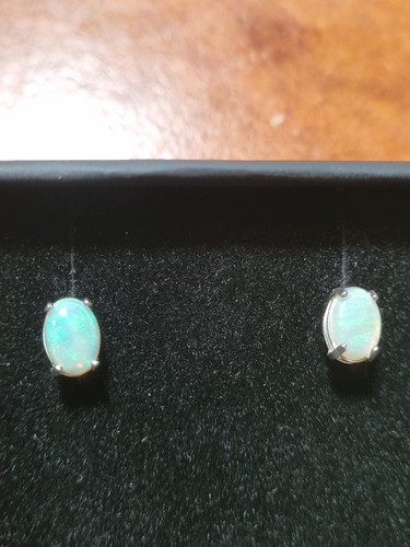 Natural australian white opal - australian,