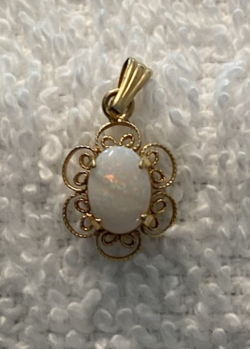 Brillanter weißer opal charm - weißer,