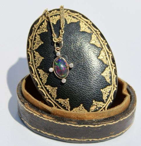 Schwarzer opal cabochon - cabochon, &